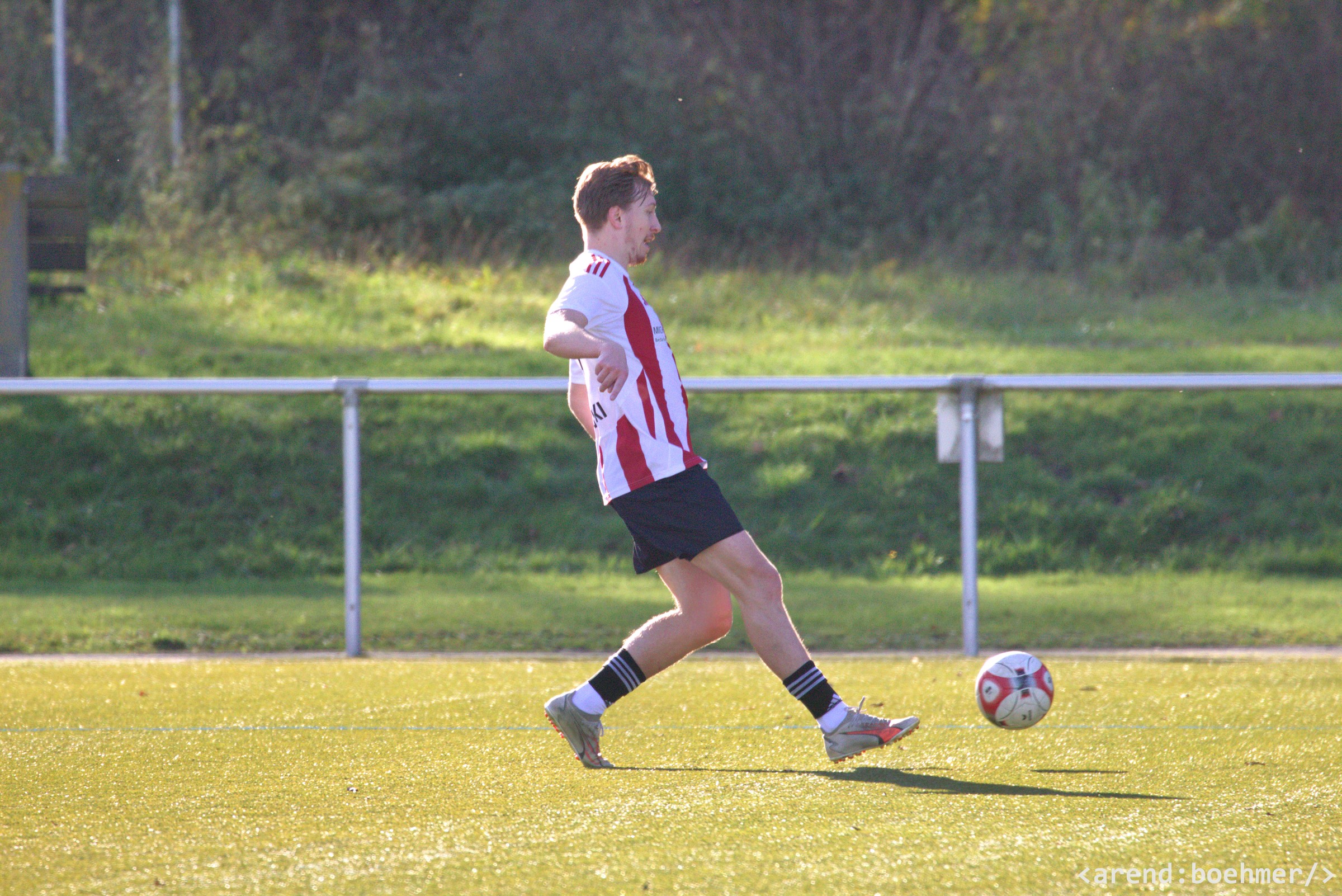 03.11.2024 | Erste - Grevenstein/Hellef. 4:1 + Zweite - Gierskämpen 5:3